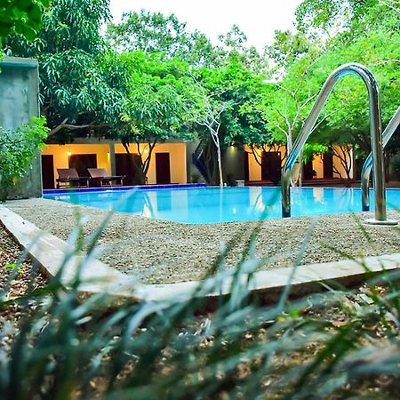 Tropicara Resort سيغيرِيا المظهر الخارجي الصورة